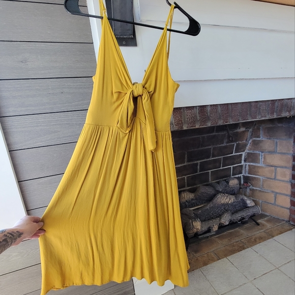 Leith Mustard Yellow Keyhole Tie front Dress Small - Picture 4 of 12